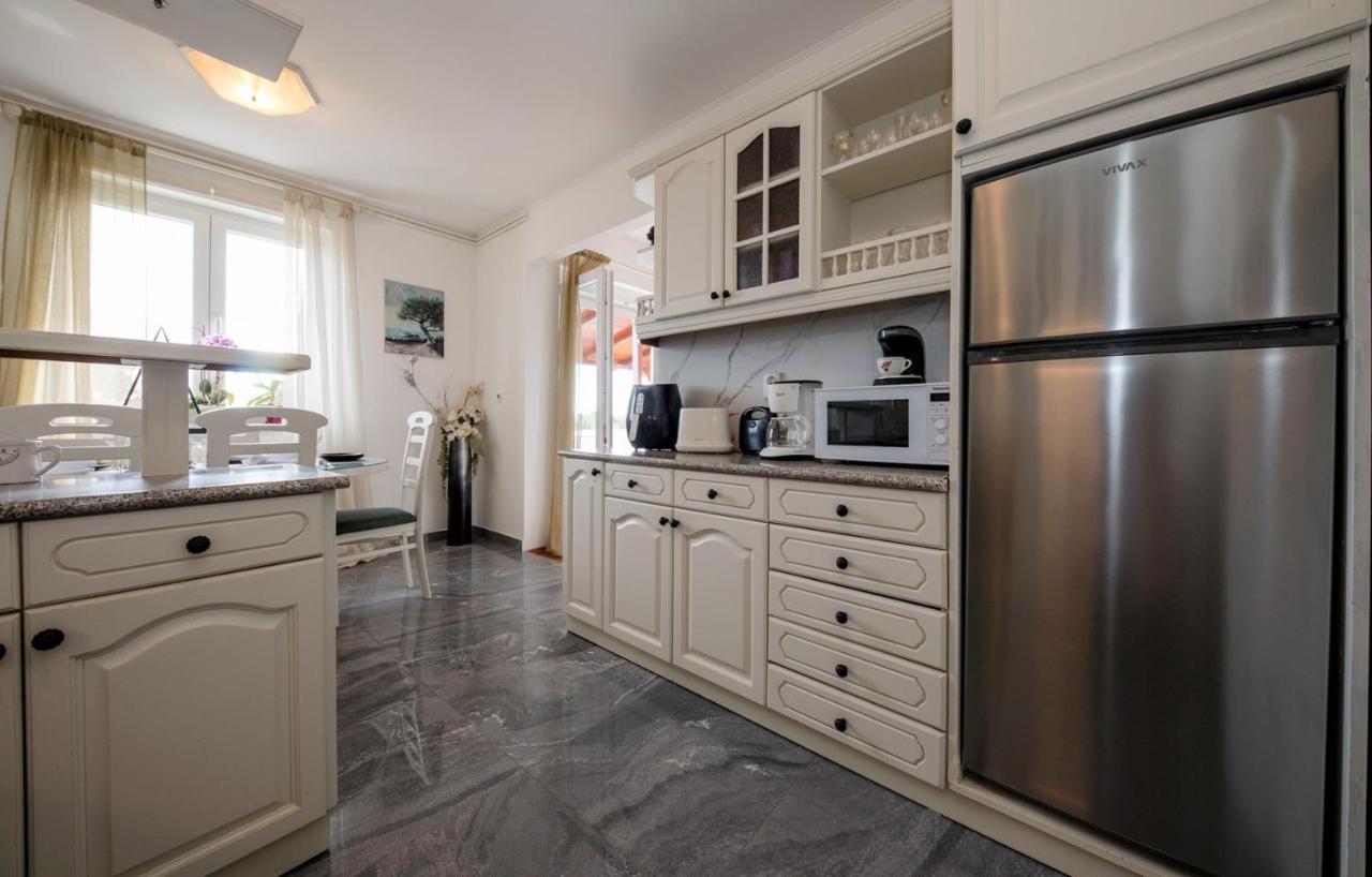 Apartment Dominik 2874 Palit Екстериор снимка